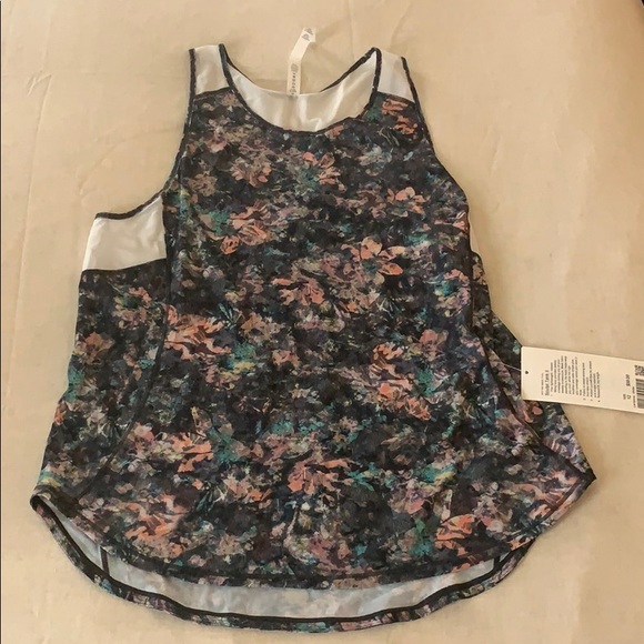 NWT Lululemon Sculpt Tank II - Picture 3 of 8